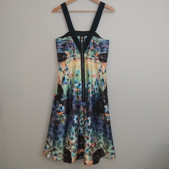 Mackenzie Mode Watercolor Dress Size 4 - Picture 5 of 8